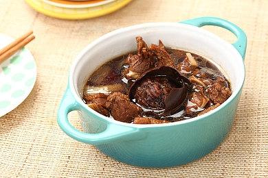 《仙剑奇侠传四》重制版高清壁纸 慕容紫英看明月